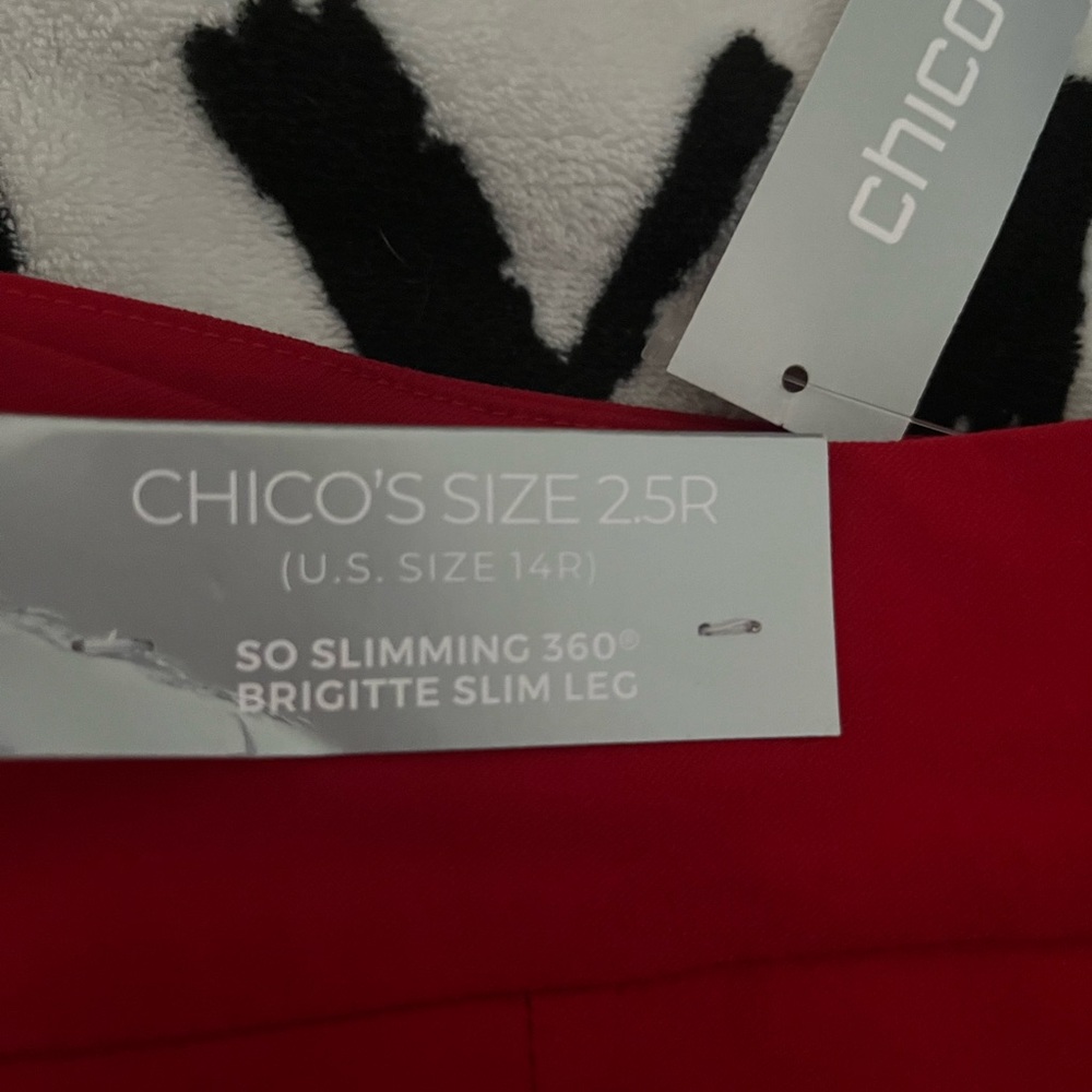Never been worn Chico’s dress pants